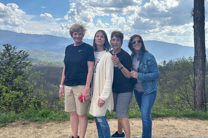 Foothills Parkway and Wears Valley Highlights - Key Points