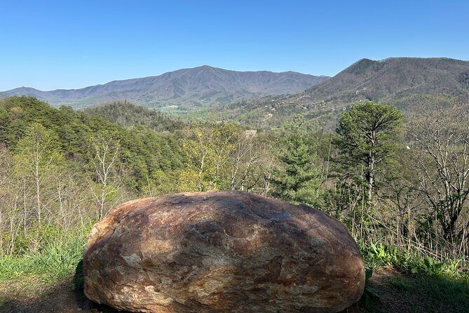 Foothills Parkway and Wears Valley Highlights - Exploring Townsend: The Peaceful Side of the Smokies