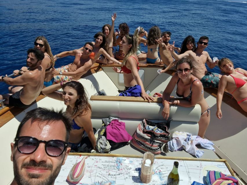Forio: Ischia Island Boat Tour With Local Lunch and Swimming - Customer Feedback