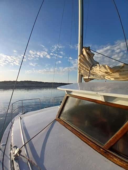 Formentera: Daily departures on a classic catamaran - Introduction