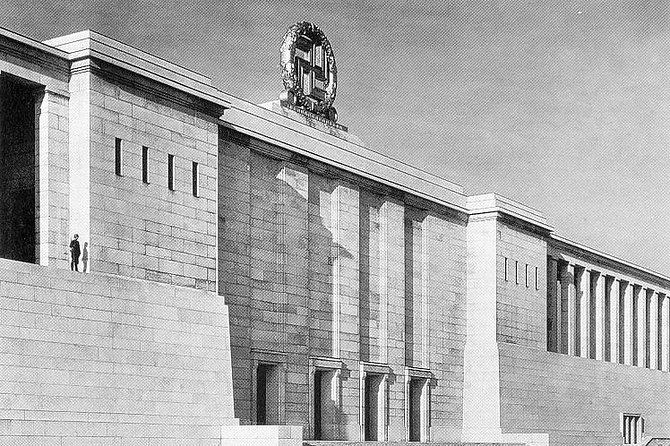 Former Nazi Rally Ground And Courtroom 600 Tour - Transportation and Accessibility