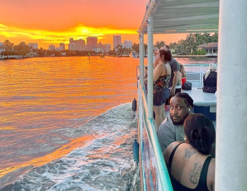 Fort Lauderdale: Evening Boat Cruise with Downtown Views - FAQ