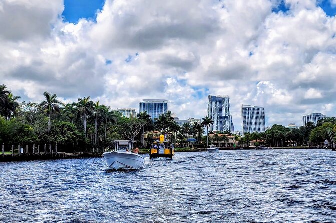 Fort Lauderdale Scenic Boat Tour - Max 6 Pax - Accessibility Options