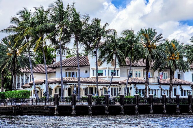Fort Lauderdale Scenic Boat Tour - Max 6 Pax - What to Expect on the Tour