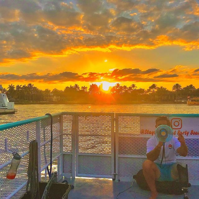 Fort Lauderdale: Sunset Fun Cruise With Downtown Views - Departure and Duration of Cruise