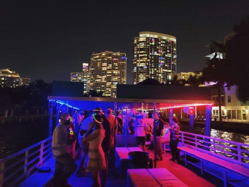 Fort Lauderdale: Sunset Fun Cruise With Downtown Views - Sightseeing and Guided Tour