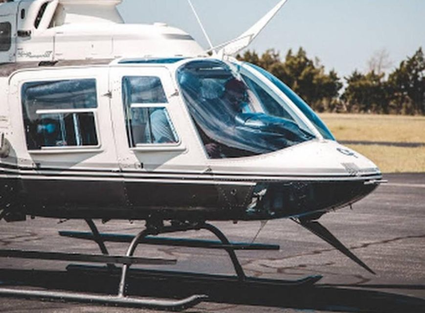 Fort Worth: Helicopter Tour of Forth Worth Landmarks - Gratuities