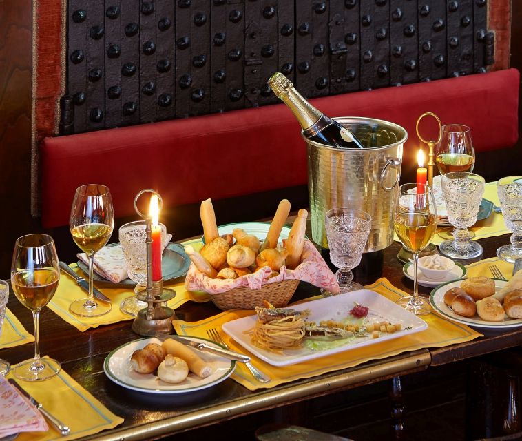 Four-course Food & Wine Pairing Elegant Dinner in Venice - Sommeliers Wine Selection