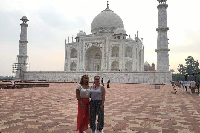 Four-Days Private Luxury Golden Triangle Tour With Jhalana Safari - Itinerary Breakdown