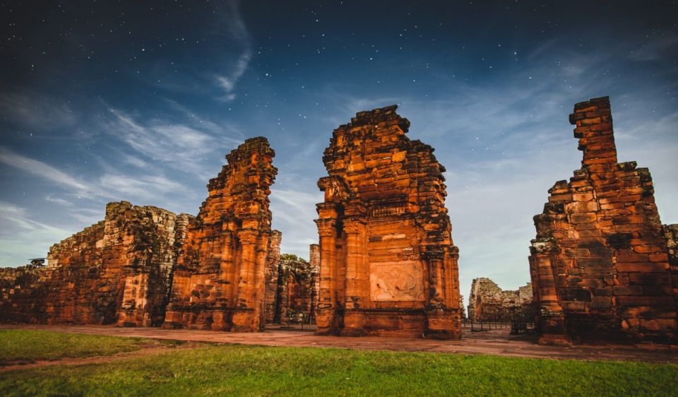 Foz Do Iguaçu: Wanda Mines and San Ignacio Ruins Day Trip - Visiting San Ignacio Ruins
