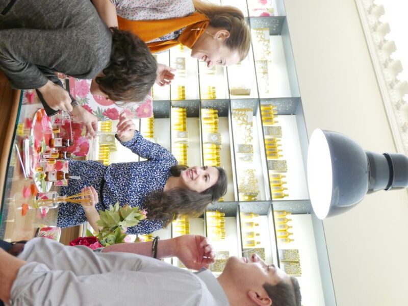 Fragonard Paris - Mini Perfume Workshop - Only in Spanish - Key Points