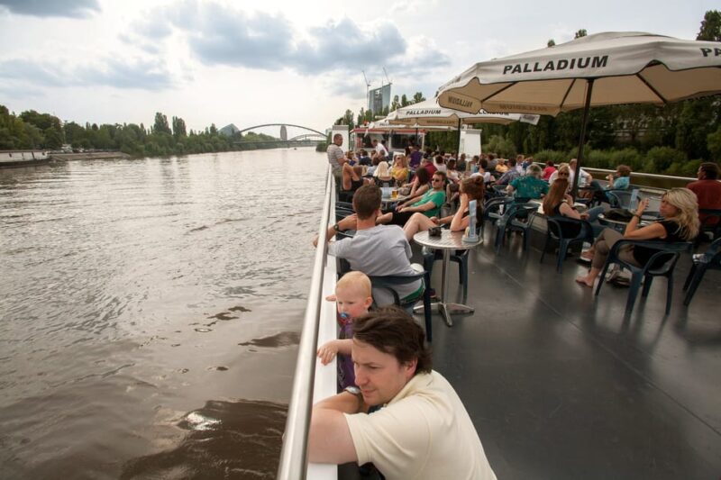 Frankfurt: 1-Hour Panorama Boat Cruise on the River Main - Customer Reviews and Ratings