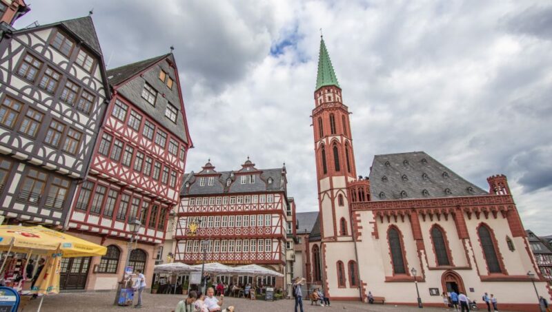 Frankfurt: Express Walk With a Local in 60 Minutes - Tour Highlights