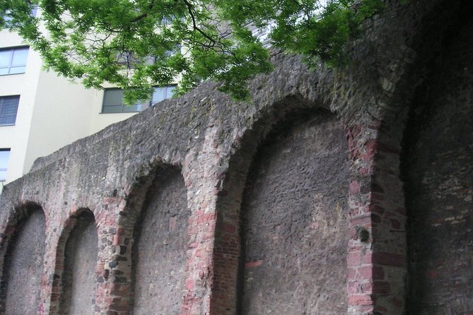 Frankfurt Highlights Guided Walking Tour - Meeting Point Information
