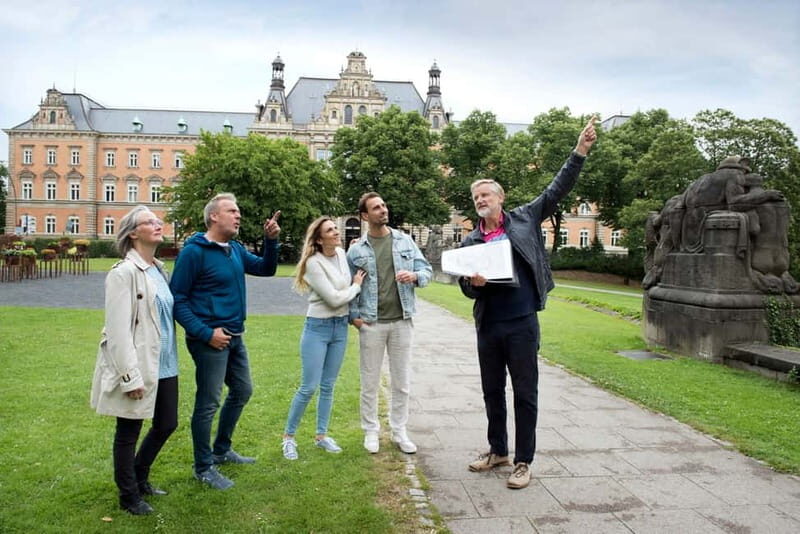 Frankfurt: Old Town Historical Walking Tour with Geo Epoche - Breaking Down the Itinerary