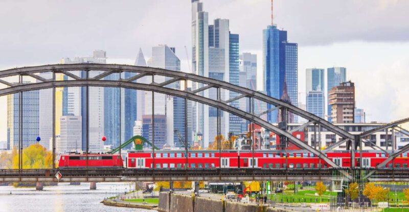 Frankfurt Old Town Private Day Trip From Cologne by Train - Guided Experience