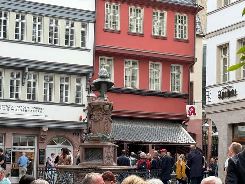Frankfurt: Walking tour between St. Paul's Church, Main & Old Town flair in German - Key Points  