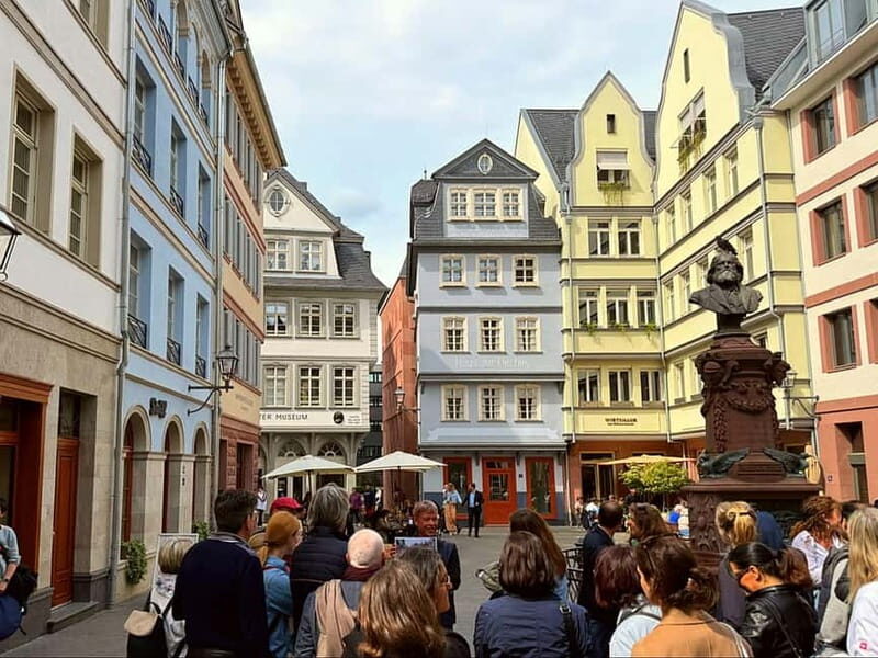 Frankfurt: Walking tour between St. Paul's Church, Main & Old Town flair in German - Authentic Experience and Local Insights  