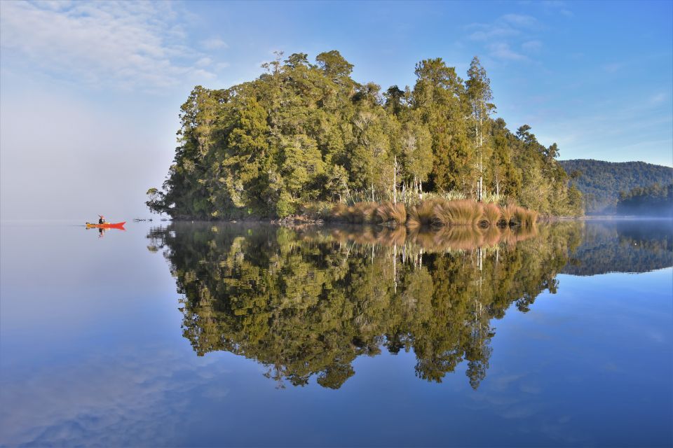 Franz Josef: 3-Hour Kayak Tour on Lake Mapourika - Tour Experience