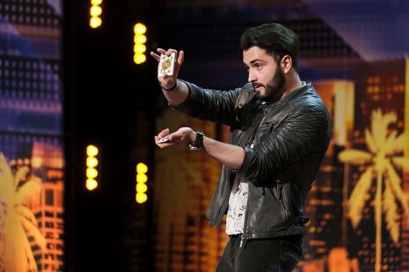Frauenbad Heidelberg: Magic Dinner with Chris Stark (DE & EN) - Who Will Enjoy This Most?