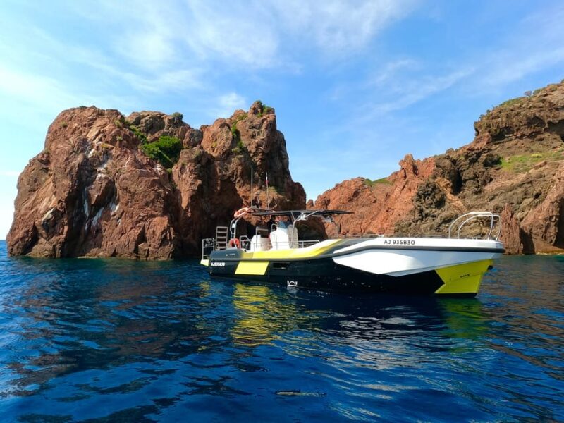 Fréjus: Sea and Creeks Boat Tour With Snorkeling and Drinks - Exploring the Estérel Massifs Volcanic Coast