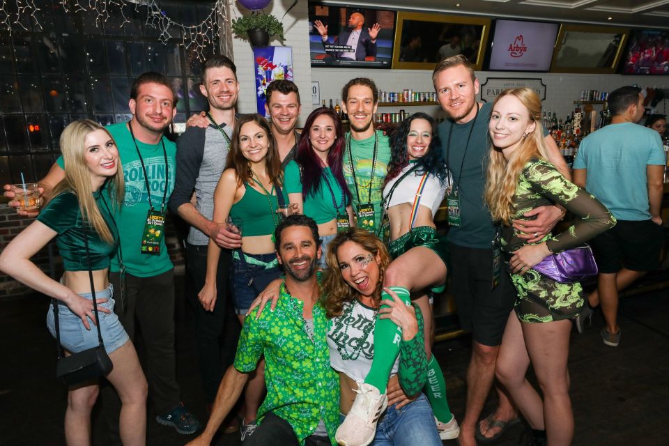 Fremont Street-Old Vegas Bar Crawl - Uncovering Fremont Streets Hidden Gems