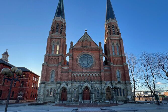 French History Tour of Detroit A Self-Guided Audio Tour App - An In-Depth Look at the French History Tour of Detroit