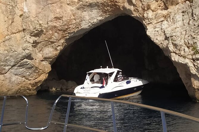 French Riviera Boat Cruise, Speedboat 34ft, Depart Monaco or Nice - Accessibility and Age