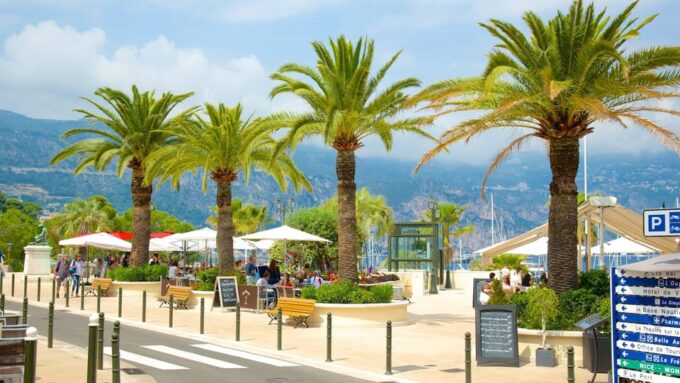 French Riviera East Coast Between Nice and Menton - Language Options