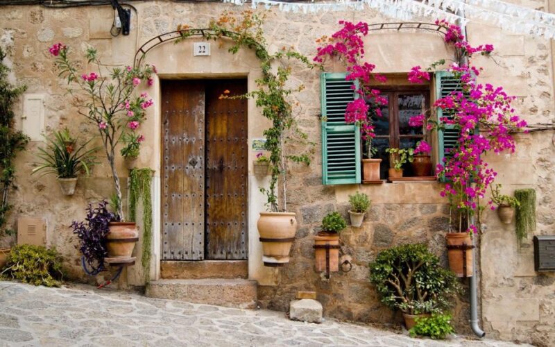 French Riviera & Medieval Villages Full-Day Private Tour - Important Pickup Information
