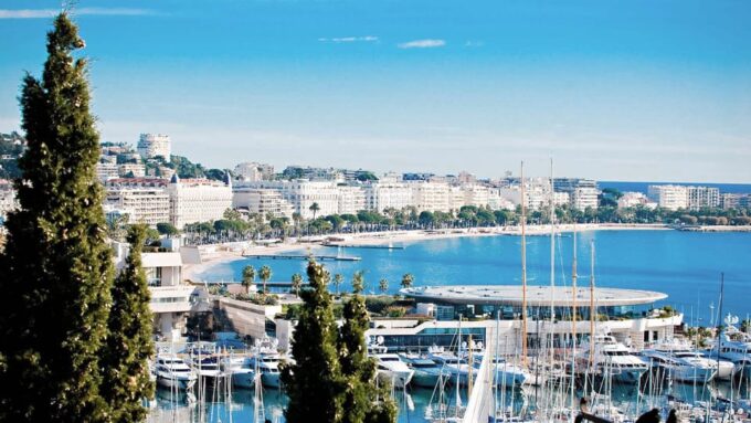 French Riviera: Private Driver Guide Tailor-Made Tour - Booking Information and Recommendation