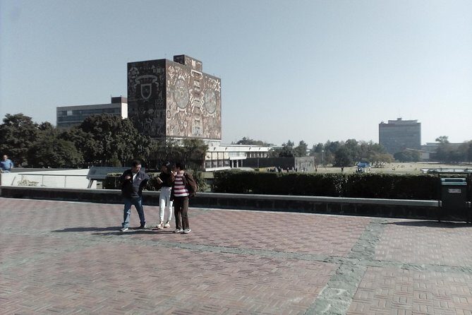 Frida Kahlo and Floating Gardens Tour with Transportation - Summary: Who is This Tour Best For?