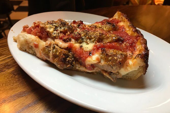Friday Night Pizza Crawl - River North, Chicago - An Inside Look at the Chicago Friday Night Pizza Crawl