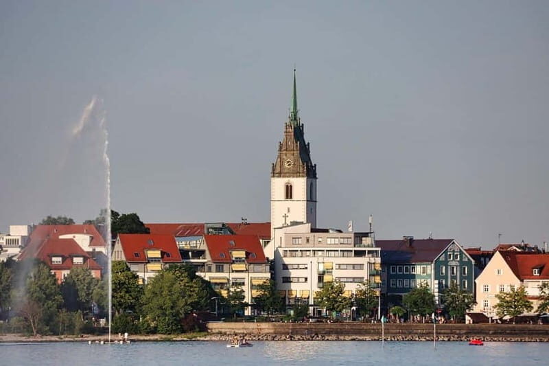 Friedrichshafen: Private city tour with wine tasting - Who Should Consider This Tour?  