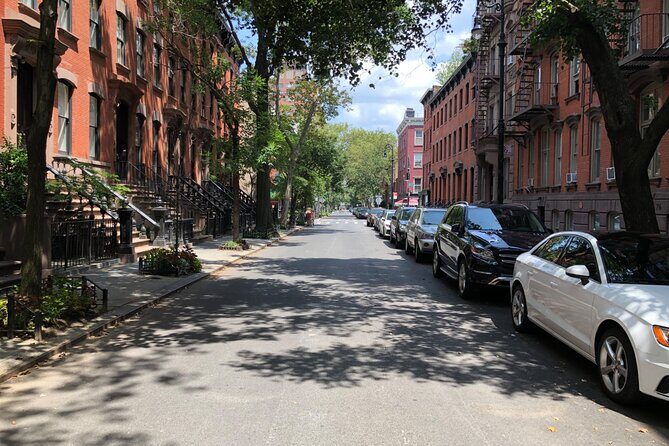 Friends' Locations Tour - FAQ