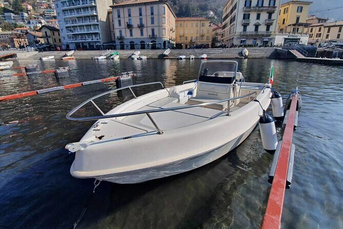 From 1H to 4H License Free Boat Rental 40cv Lake Como - Exploring Lake Como on Your Own Terms: A Guide to the License-Free Boat Rental Experience