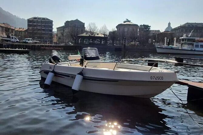 From 1H to 4H License Free Boat Rental 40cv Lake Como - Why This Lake Como Boat Rental Stands Out