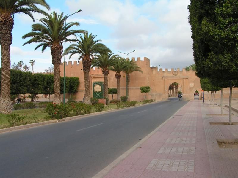 From Agadir: Half-Day Tour to Taroudant - Taroudants Captivating Ramparts