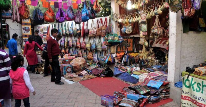 From Agra: Agra Heritage Walking Tour - Itinerary Highlights