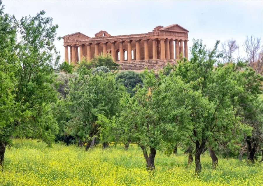 From Agrigento to Siracusa: Valley of Temples & Roman Villa - Drive to Piazza Armerina