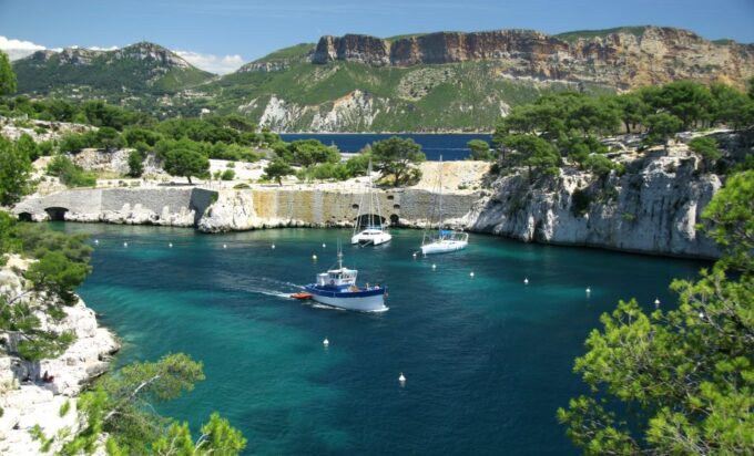 From Aix: Cassis Boat Ride & Provence Wine Tasting Day Tour - Frequently Asked Questions