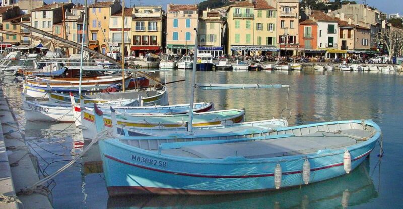 From Aix-en-Provence: Cassis & Luberon Full-Day Tour - Starting Point and Key Stops