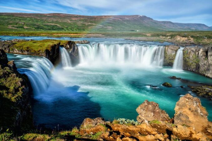 From Akureyri: Myvatn Lake, Craters, & Waterfall Tour - Geothermal Features