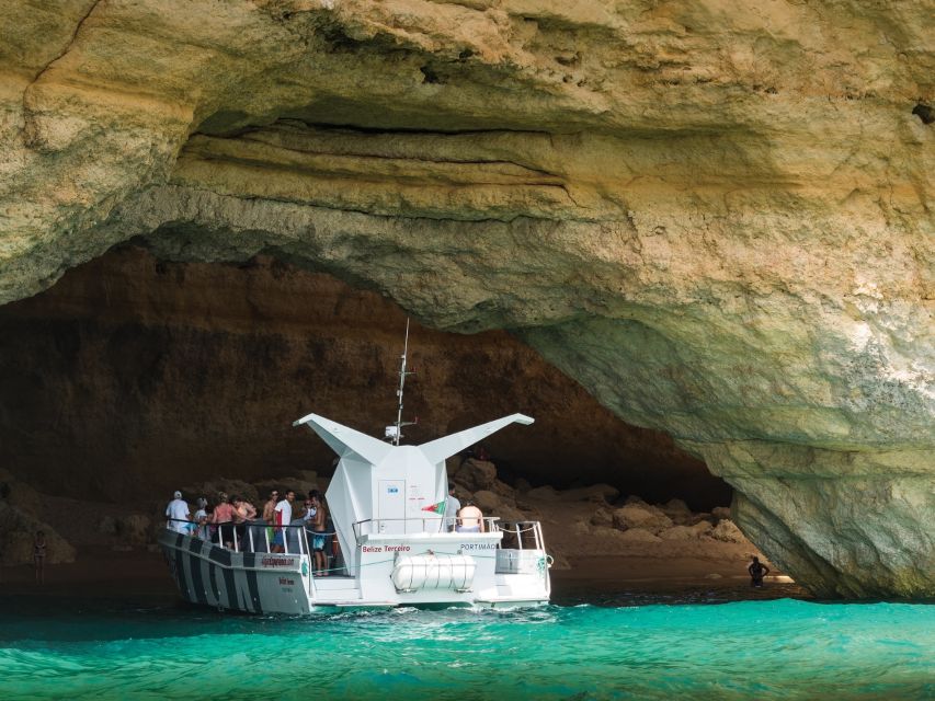 From Albufeira: Dolphins and Caves 2.5-Hour Boat Trip - What to Bring