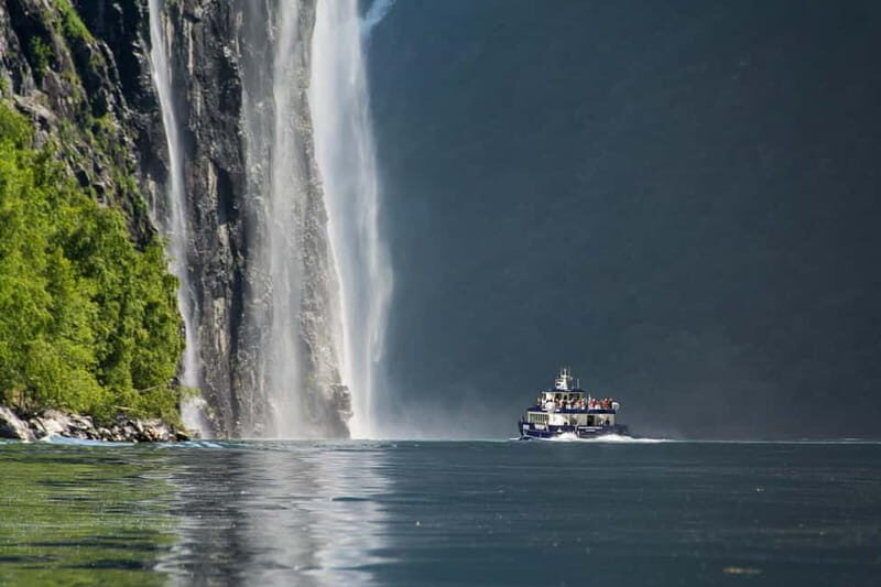 From Ålesund: Round Trip Fjord Cruise to Geirangerfjord - What Makes This Tour Stand Out