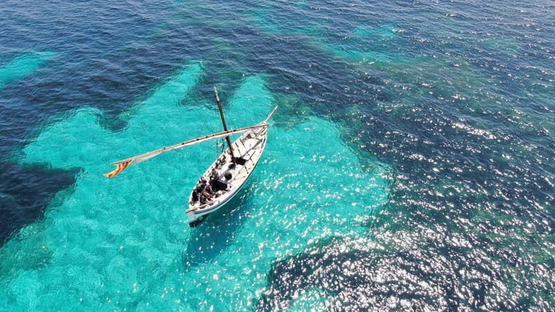 From Alghero: 4-hour sailing boat excursion - An in-depth look at the experience