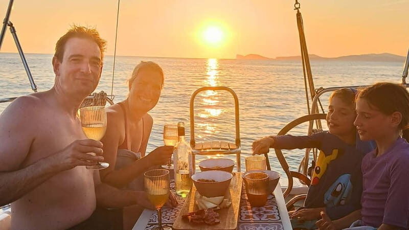 From Alghero: sunset sailing tour - The Experience from Guest Feedback