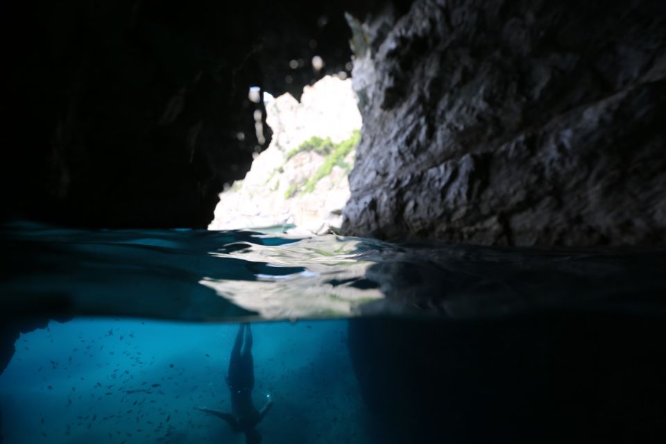 From Amalfi: Li Galli Islands and Capri Full-Day Boat Tour - Meeting Point and Logistics