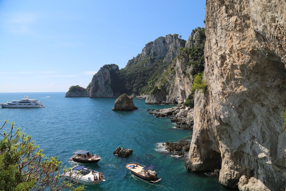 From Amalfi: Li Galli Islands and Capri Full-Day Boat Tour - Refreshments Aboard the Boat