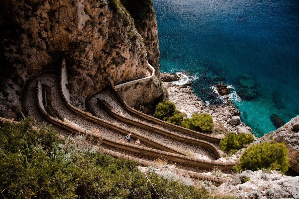 From Amalfi: Li Galli Islands and Capri Full-Day Boat Tour - Frequently Asked Questions